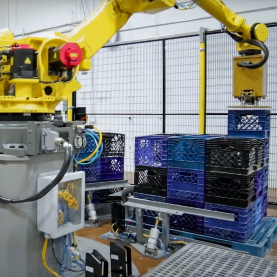  Fanuc R-2000iB/100H Robotic Palletizer